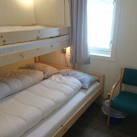 Imi Stolen Hotel *