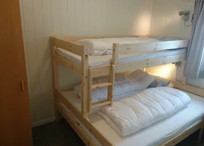 Imi Stolen Hotel